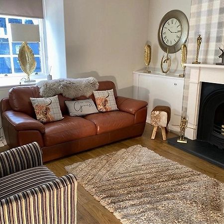 Menstrie Castle Stay Стърлинг Екстериор снимка